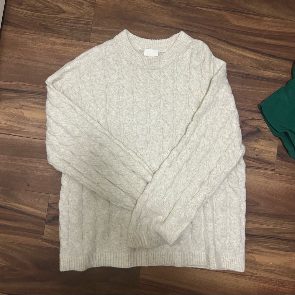 H&M Women's Cream Cable Knit Sweater